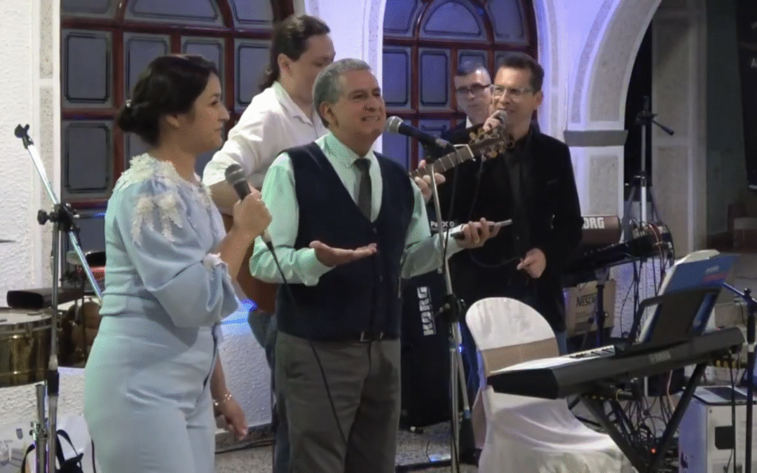 SABOR A MENTA – VIDEO OFICIAL _ En casa con Amelia